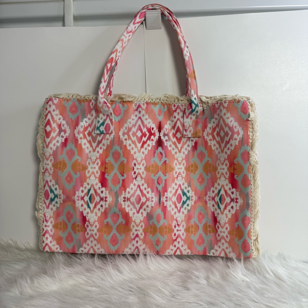 Aztec Print Tote - Picture 3 of 5